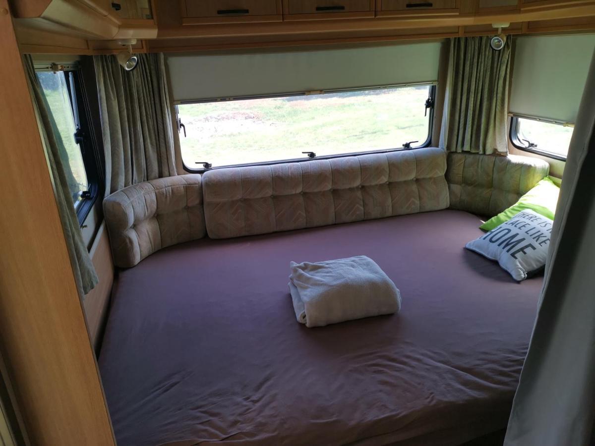 Отель Large Camper In The Olive Grove Банджоле Экстерьер фото